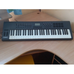 Миди - клавиатура M-Audio axiom 61